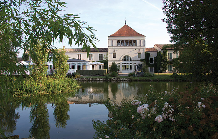 Vinothérapie Spa is located at the 5-star Les Sources de Caudalie, nestled amongst the vineyards. 