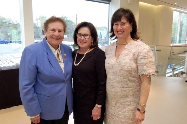 Image of ONSF Board Member Angela Tammaro, ONSF Board Vice President Vicki Leeds Tananbaum and Brenda Tananbaum