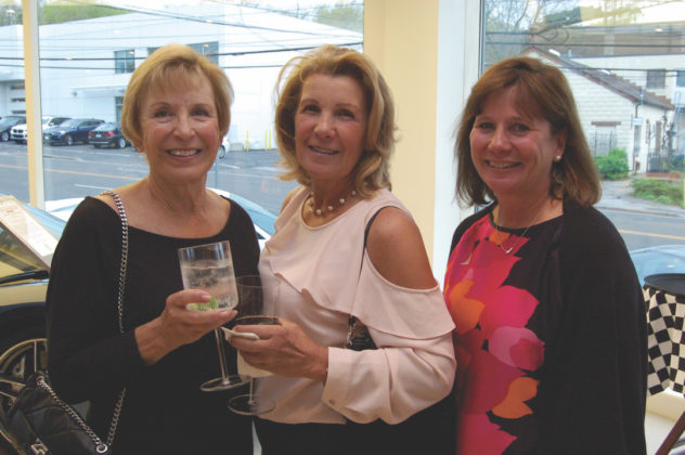 Image of Joanne Stelluti, Josephine Lombardi and Kaisa Newhams
