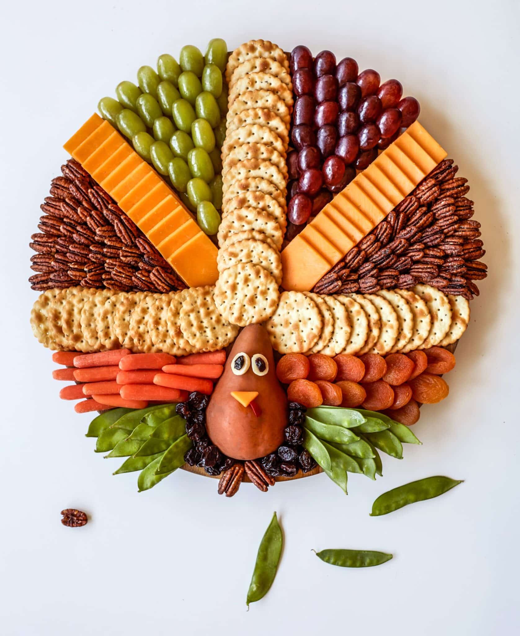 3-boards-to-impress-your-guests-this-thanksgiving-serendipity-magazine